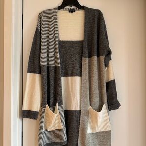 Cozy TopShop Grey Sweater Size 4